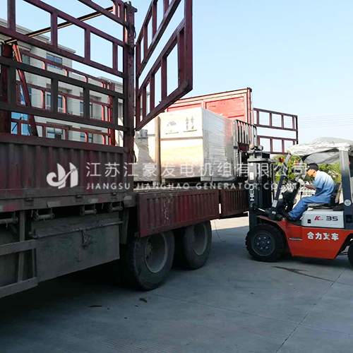 兩臺90KVA康明斯配孚日船用發(fā)電機組出口加拿大